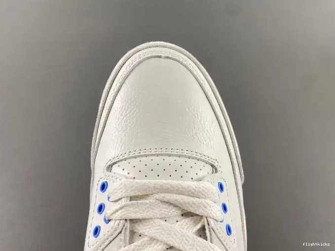 Jordan Air 3 Lucky CT8532-101 Shorts 0426